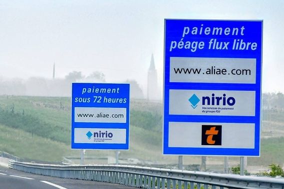 panneau-peage-flux-libre