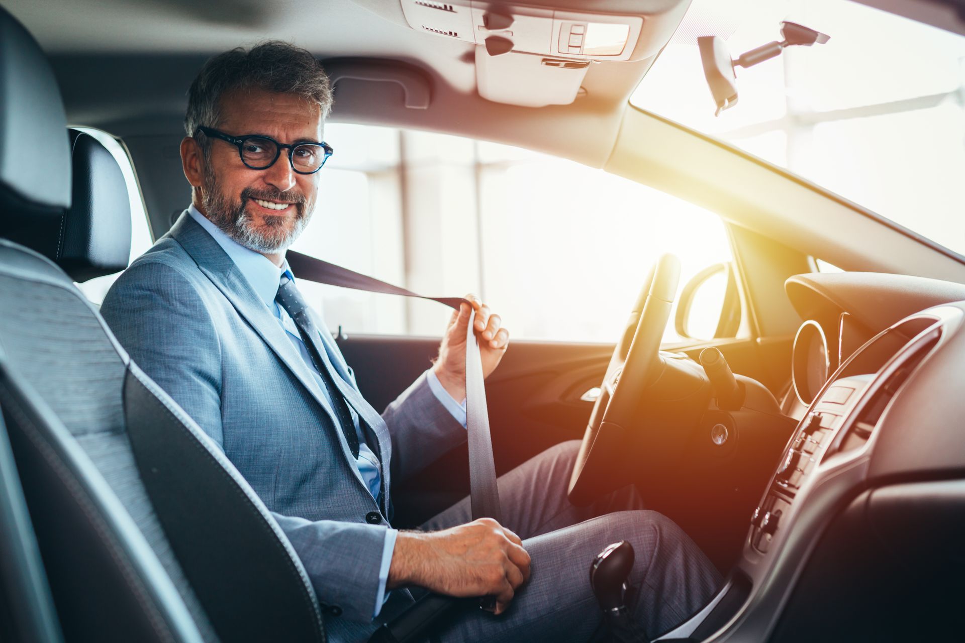 Un salarié doit-il utiliser son véhicule personnel ou une voiture de société ?